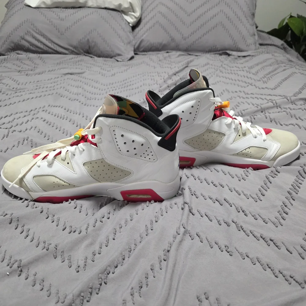 Men's Jordan 6 Retro Hare - Picture 8 of 8